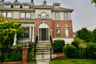 1904 Alta Vista Court, Naperville, IL 60563