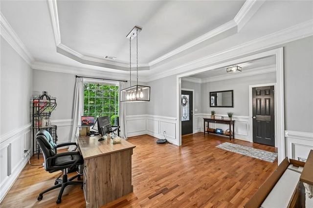 807 Kennedy Court, Loganville, GA 30052