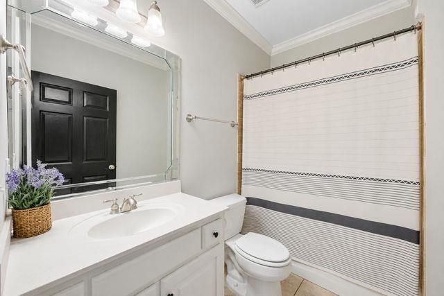 807 Kennedy Court, Loganville, GA 30052