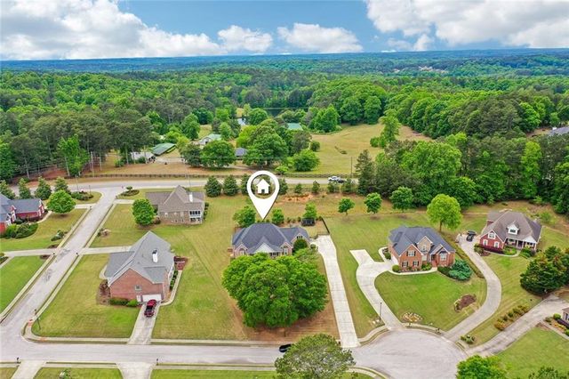 807 Kennedy Court, Loganville, GA 30052