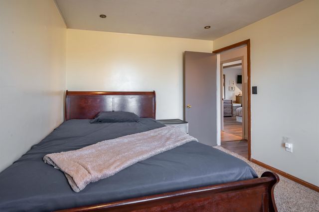 581 S Barnstead Road, Barnstead, NH 03225