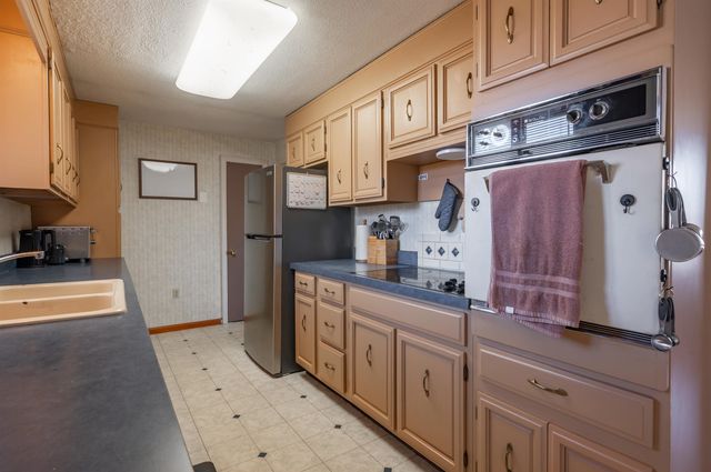 581 S Barnstead Road, Barnstead, NH 03225