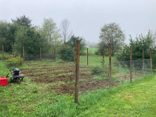 581 S Barnstead Road, Barnstead, NH 03225