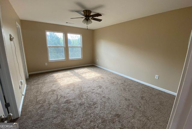 1677 Shire Village Drive, Sugar Hill, GA 30518