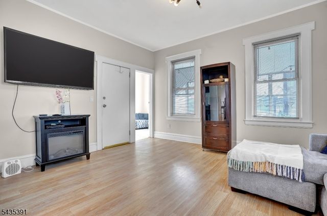 35 Chester Ave, Irvington Twp., NJ 07111