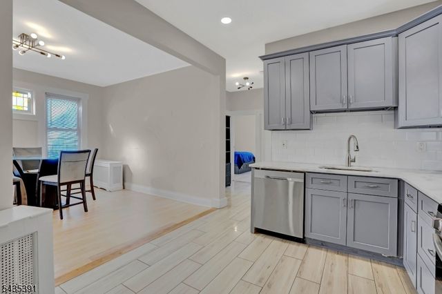 35 Chester Ave, Irvington Twp., NJ 07111