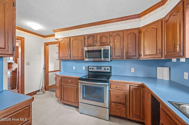 112 Knight Drive, Winterville, NC 28590