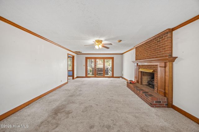 112 Knight Drive, Winterville, NC 28590