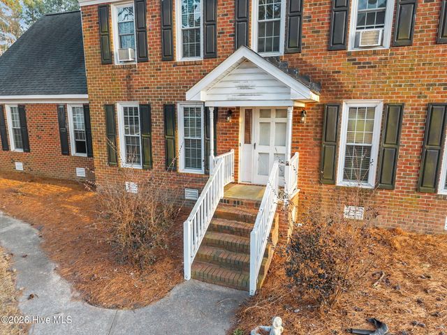 112 Knight Drive, Winterville, NC 28590