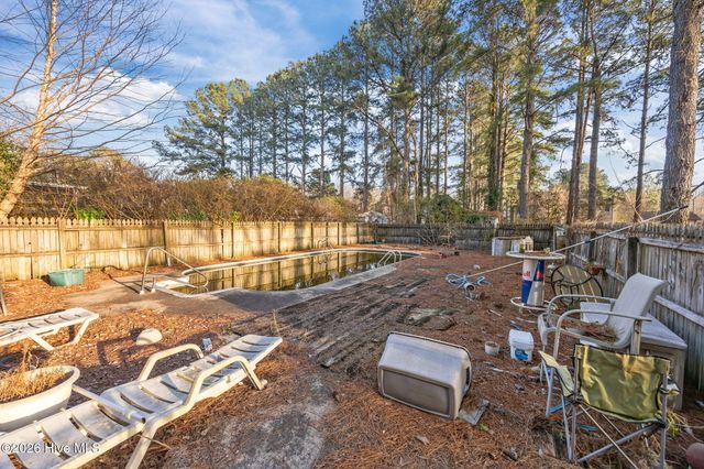 112 Knight Drive, Winterville, NC 28590