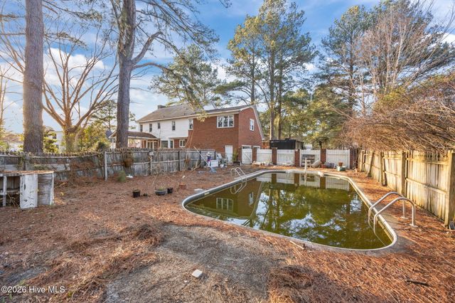 112 Knight Drive, Winterville, NC 28590