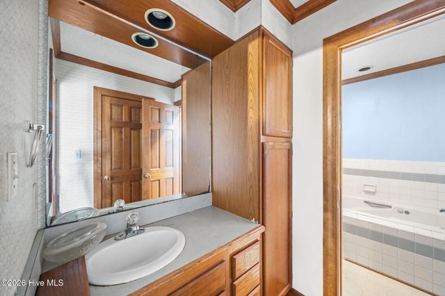 112 Knight Drive, Winterville, NC 28590