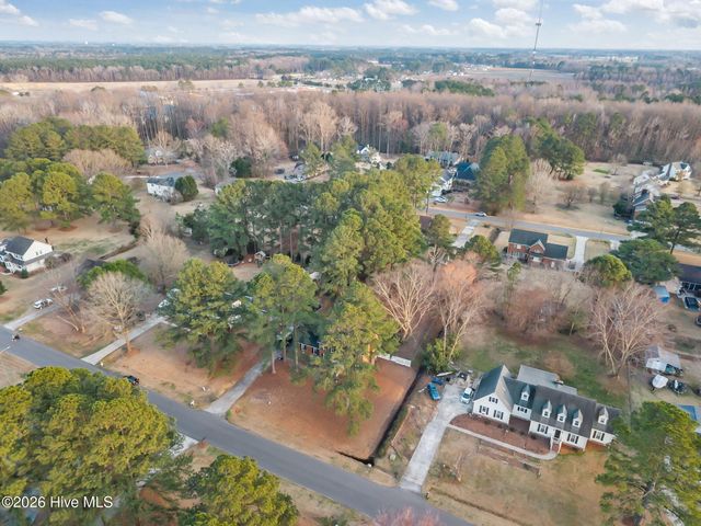 112 Knight Drive, Winterville, NC 28590