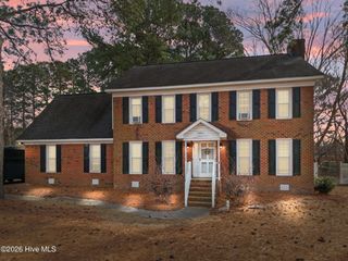 112 Knight Drive, Winterville, NC 28590