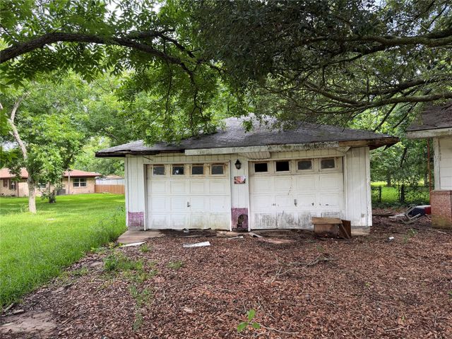 453 Fm 457, Bay City, TX 77414