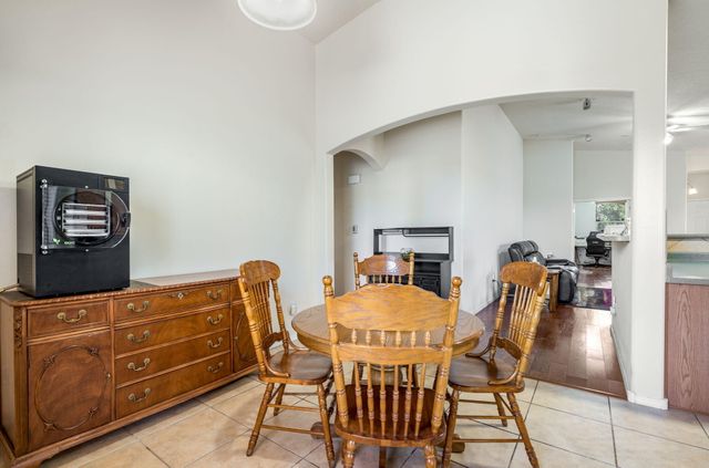 3451 Sun Mesa Street SW, Los Lunas, NM 87031