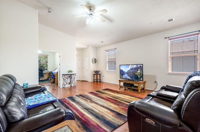 3451 Sun Mesa Street SW, Los Lunas, NM 87031