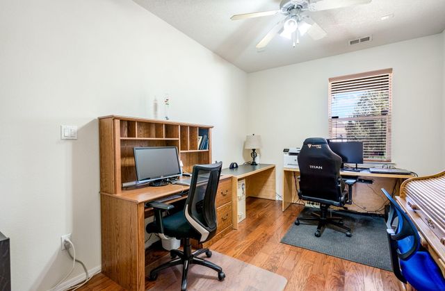 3451 Sun Mesa Street SW, Los Lunas, NM 87031