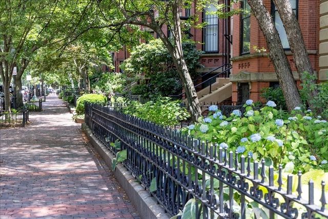 133 Marlborough Street 7, Boston, MA 02116