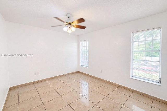 1220 SW 78th Ave, Miami, FL 33144