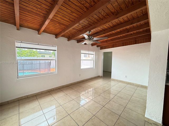 1220 SW 78th Ave, Miami, FL 33144