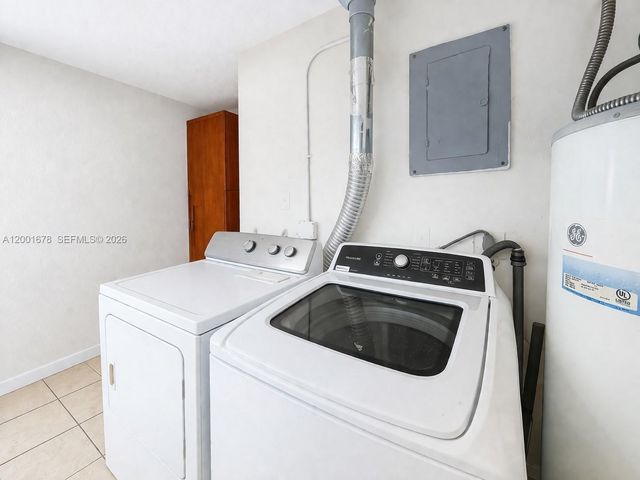 1220 SW 78th Ave, Miami, FL 33144