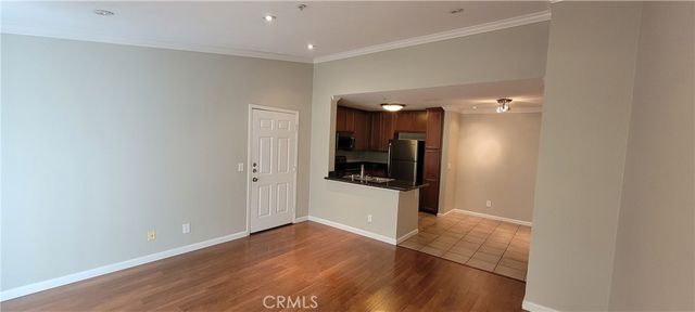 1015 La Terraza 304, Corona, CA 92879