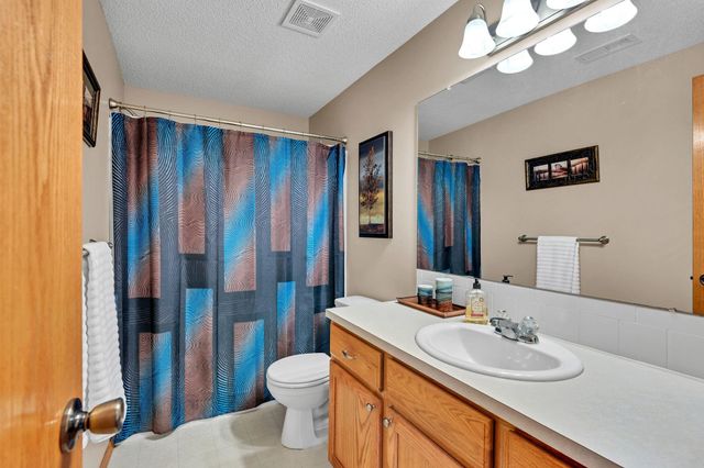 2218 W Schoolhouse, Haysville, KS 67060