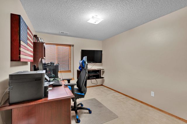 2218 W Schoolhouse, Haysville, KS 67060