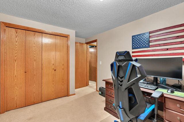 2218 W Schoolhouse, Haysville, KS 67060