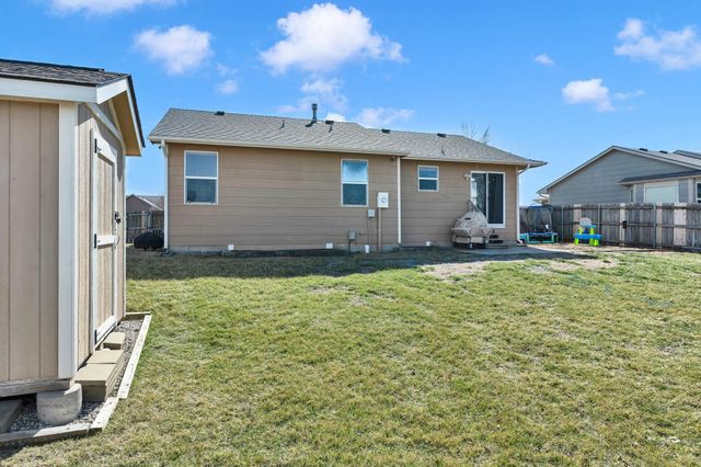 2218 W Schoolhouse, Haysville, KS 67060