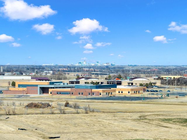 2218 W Schoolhouse, Haysville, KS 67060