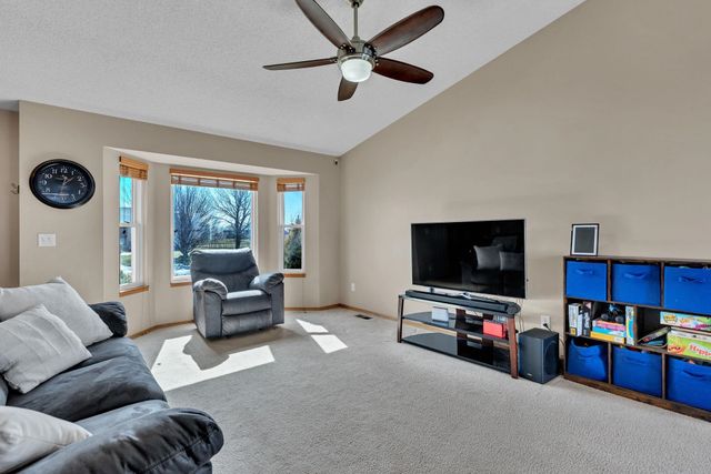 2218 W Schoolhouse, Haysville, KS 67060