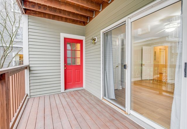 1431 Cambridge St 1, Cambridge, MA 02139