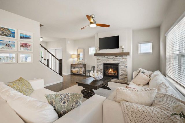 803 Liliana Terrace, Oregon, WI 53575