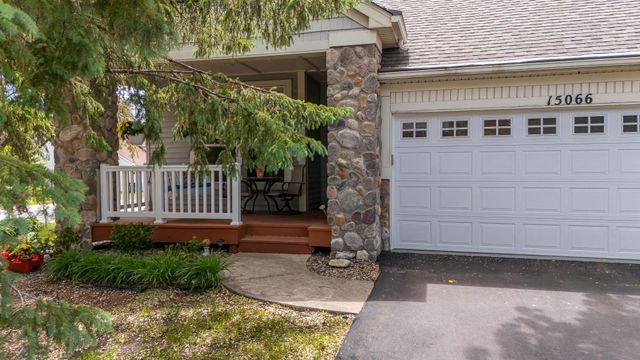 15066 Dundee Avenue, Apple Valley, MN 55124
