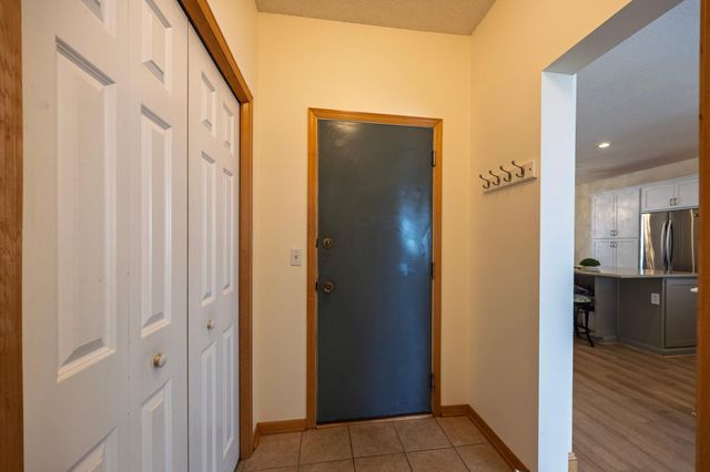 15066 Dundee Avenue, Apple Valley, MN 55124