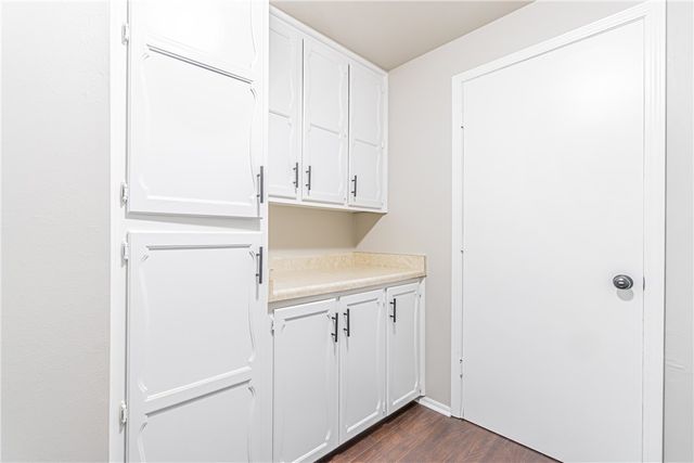 601 Valley West Drive, Rogers, AR 72756