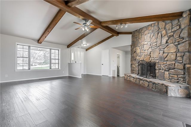 601 Valley West Drive, Rogers, AR 72756