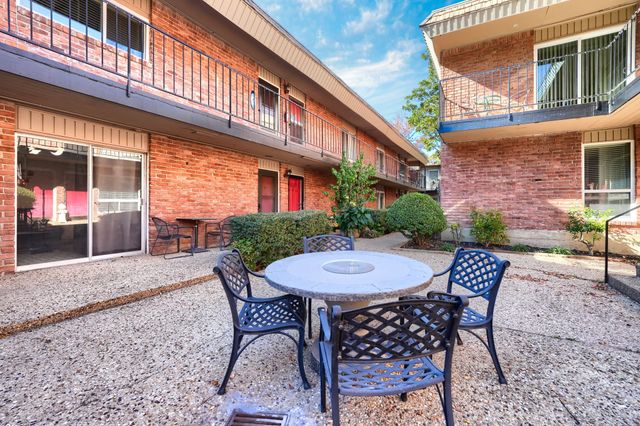 4340 Cedar Springs Road 209, Dallas, TX 75219