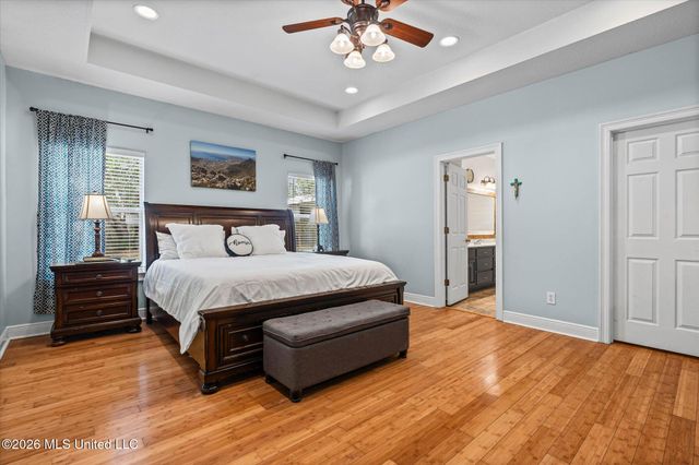 7900 Clamshell Avenue, Ocean Springs, MS 39564