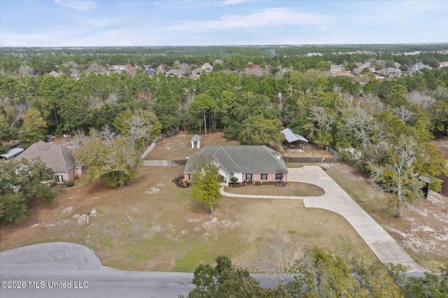 7900 Clamshell Avenue, Ocean Springs, MS 39564