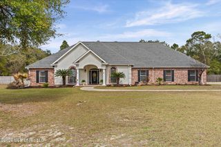 7900 Clamshell Avenue, Ocean Springs, MS 39564