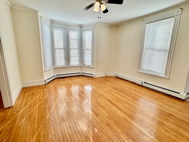 100 Vinton 1, Melrose, MA 02176