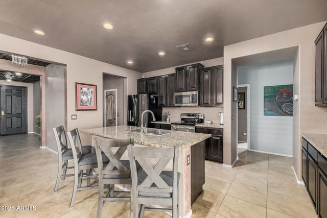 18600 W ILLINI Street, Goodyear, AZ 85338