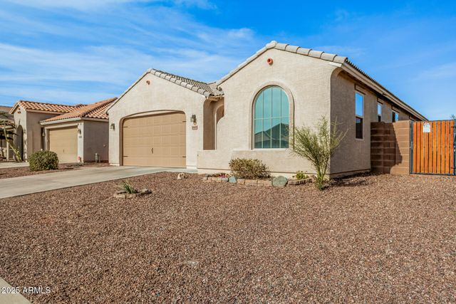 18600 W ILLINI Street, Goodyear, AZ 85338