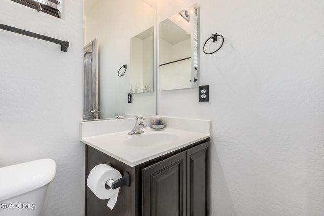 18600 W ILLINI Street, Goodyear, AZ 85338