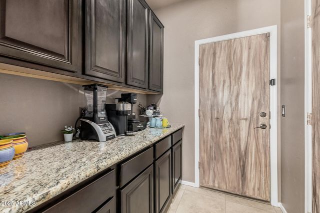 18600 W ILLINI Street, Goodyear, AZ 85338