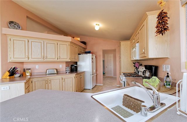 4831 Hidden Beaches Drive, Blythe, CA 92225