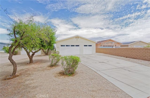 4831 Hidden Beaches Drive, Blythe, CA 92225